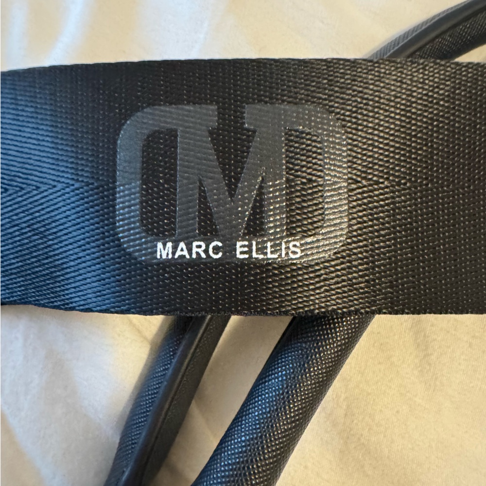 NWOT Black and White Marc Ellis Logo Structured Large Purse with Shoulder Strap - Picture 5 of 9